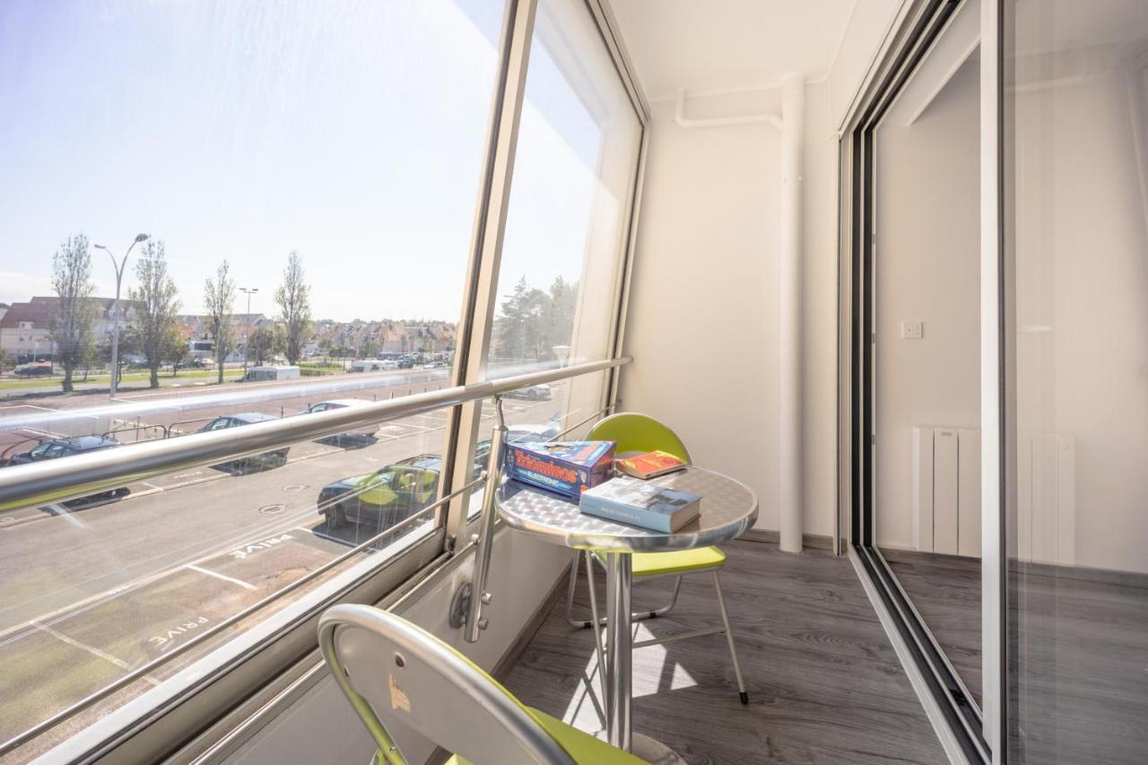 Les Vagues Apartment Courseulles-sur-Mer Exterior photo